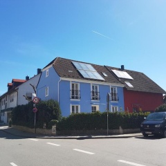 The Blue House Apartments - Bild 1