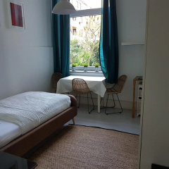 Low Budget - Bild 6