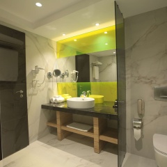 Zeus Wyndham Grand Athens Hotel - Bild 10
