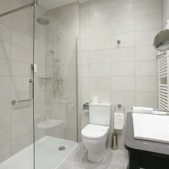 LEGAZPI DOCE Rooms & Suites thumbnail 9