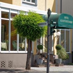 Kurfürstenhof - Bild 1
