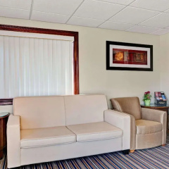 Super 8 by Wyndham Newark DE thumbnail 2