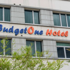BudgetOne Hotel