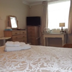 March Cottage Bed And Breakfast thumbnail 3