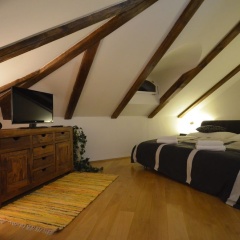 Attic Hroznova - Charles Bridge - Bild 3