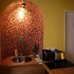 Charles Bridge Economic Hostel - Bild 17