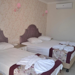 Turk Hotel - Bild 2