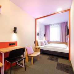 McDreams Hotel Wuppertal City - Bild 3