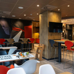 B&B HOTEL Wuppertal-City - Bild 18