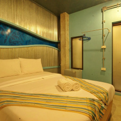 Seabox Khaolak Hostel - Bild 3