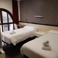 Hostal Levante - Bild 19