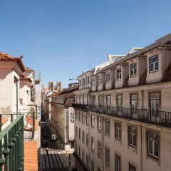 Yes! Lisbon Hostel thumbnail 1