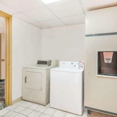 Holiday Inn Express & Suites Milan – Sandusky Area by IHG thumbnail 13