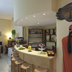 Efplias Hotel Apartments and Suites - Bild 23