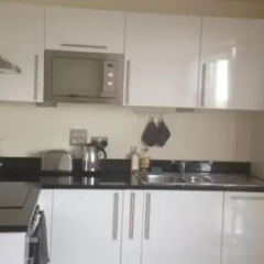 Lanterns Court E14 thumbnail 6