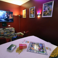 Royal Hotel Cardiff by Belvilla thumbnail 17