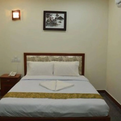 Tan Tower Hotel thumbnail 23