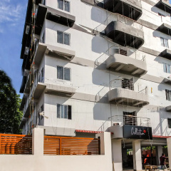 Townhouse 706 Hotel RJB Grand photo 2