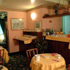 Villa Tiziana Hotel - Bild 14