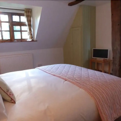 The Old Pear Tree B&B thumbnail 6
