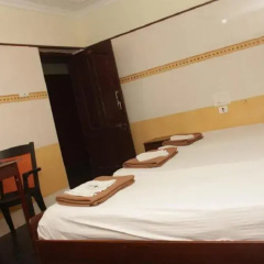 OYO 24347 Hotel Sunrise View thumbnail 9