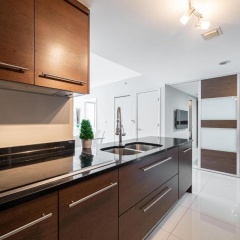 ICON Brickell Residences by SV Rentals - Bild 13