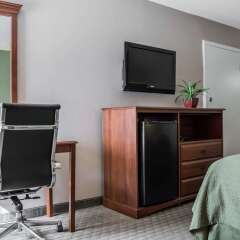 Отель Quality Inn & Suites Near Fairgrounds Ybor City США, Тампа - отзывы, цены и фото номеров - забронировать отель Quality Inn & Suites Near Fairgrounds Ybor City онлайн фото 10