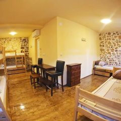 Tequila Bar Hostel - Adults Only thumbnail 5