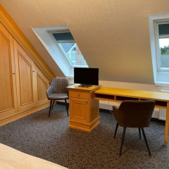 Nice Holiday Home With Terrace - Bild 5