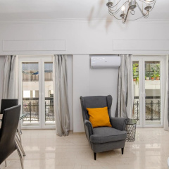 Chic Apartment Marina Zeas - Bild 6