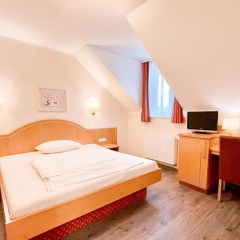 Hotel Kriemhild am Hirschgarten - Bild 4