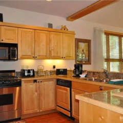 Teton Village Moose Creek by Jackson Hole Resort Lodging thumbnail 16