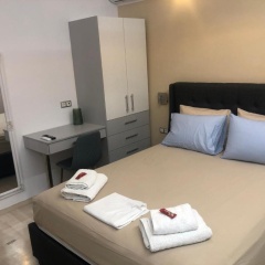 Royal Red Suite No 1, Piraeus Port - Bild 4