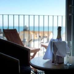 The Royal Lion Hotel thumbnail 6