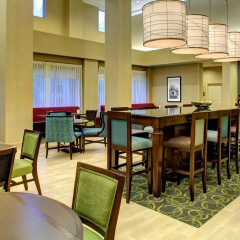 Hampton Inn & Suites Coconut Creek thumbnail 20