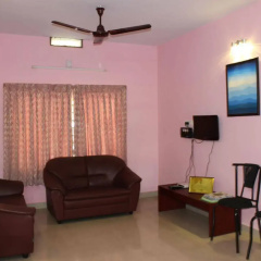The Parrot Serviced Villa thumbnail 4