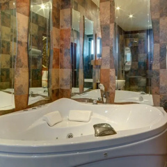 At Nai Harn Boutique Hotel thumbnail 8
