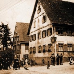 listing card gallery