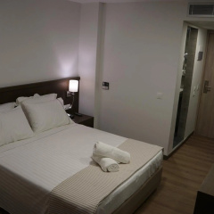 Piraeus Port Hotel - Bild 4