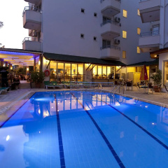 Remi Hotel - Bild 7
