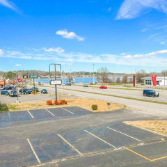 Regal Inn Guntersville Hwy 431 thumbnail 43