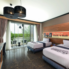 The River Scene Hotel thumbnail 2