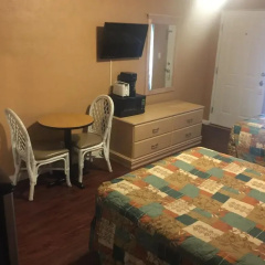 Surf Comber Motel thumbnail 7