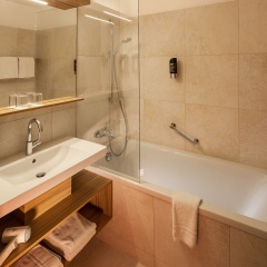 Holiday Inn Innsbruck Hotel - Bild 11