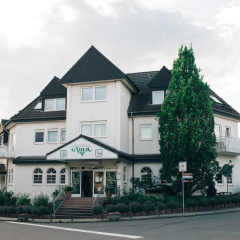 Weinhotel Bäder - Bild 1
