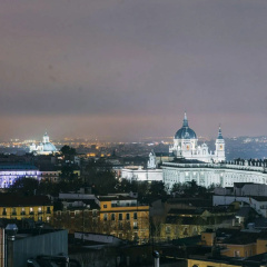 Dear Hotel Madrid - Bild 18