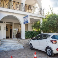 Captain Georgio Apartments