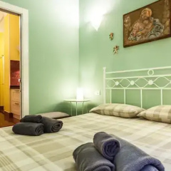 Temporary House - Via della Moscova thumbnail 4