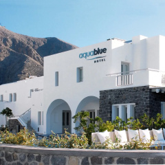 Aqua Blue Hotel thumbnail 1