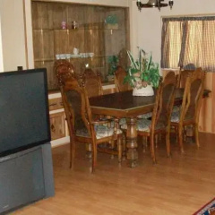 Pelican Landing Holiday Home thumbnail 1